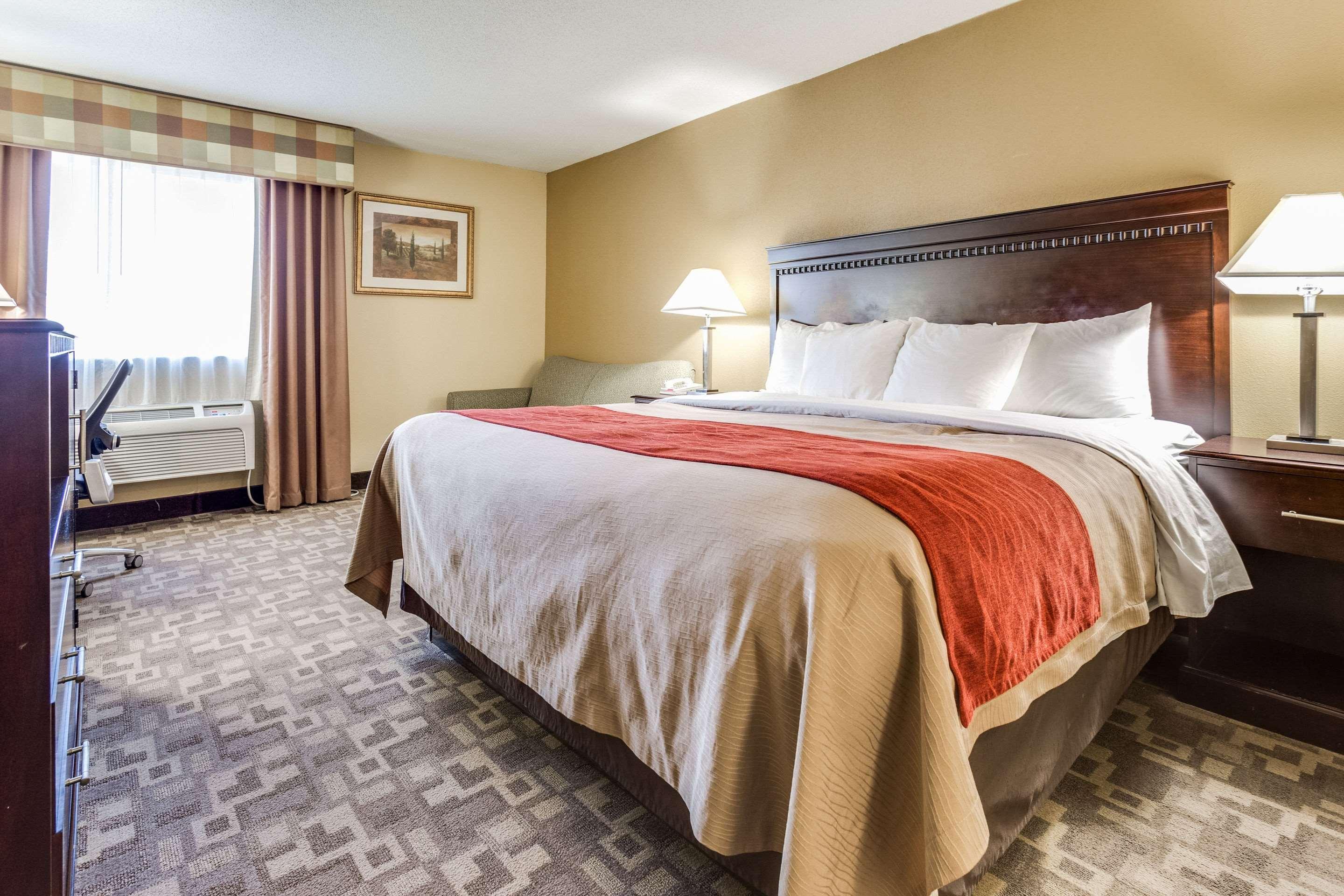Quality Inn Asheboro South Екстер'єр фото