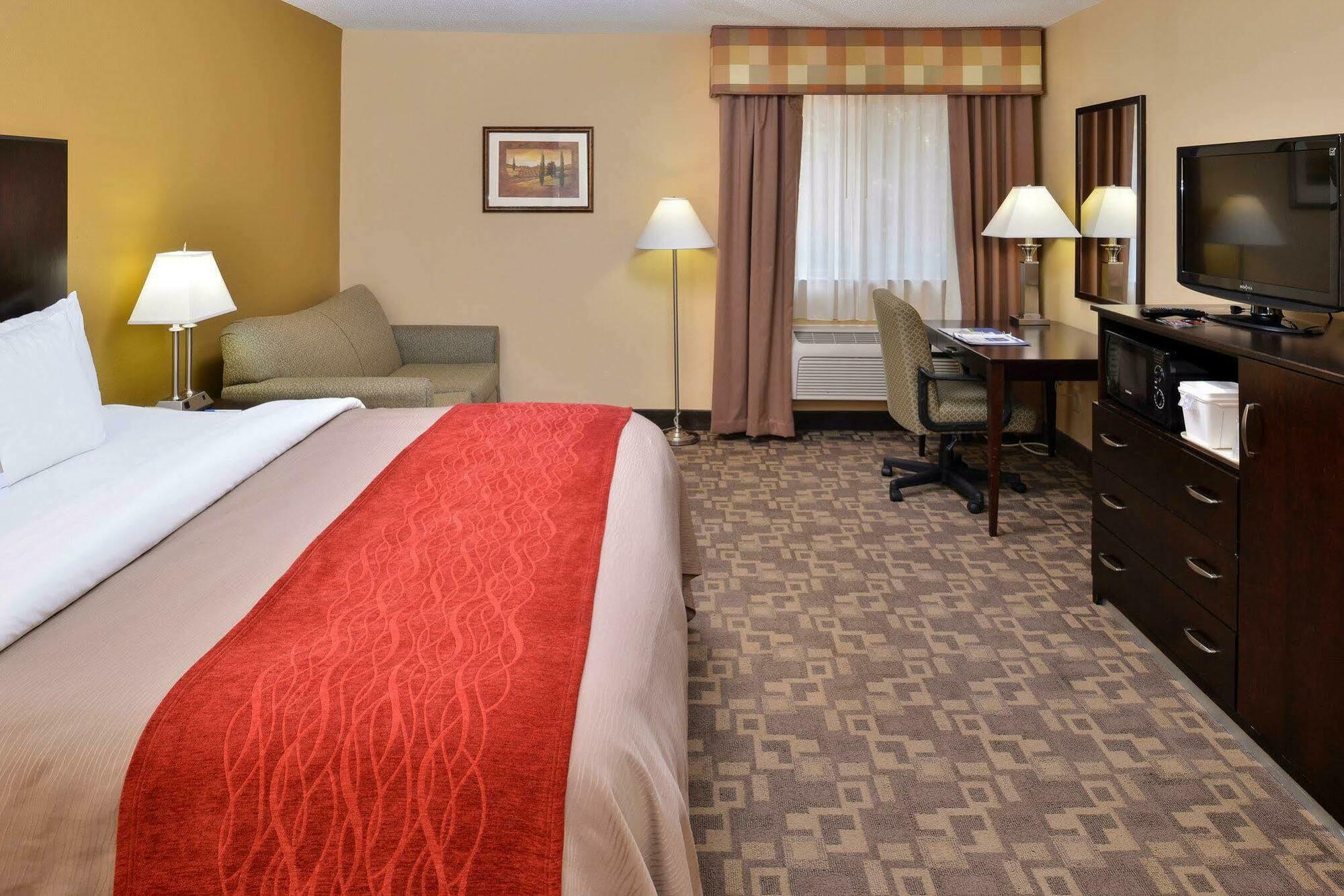 Quality Inn Asheboro South Екстер'єр фото