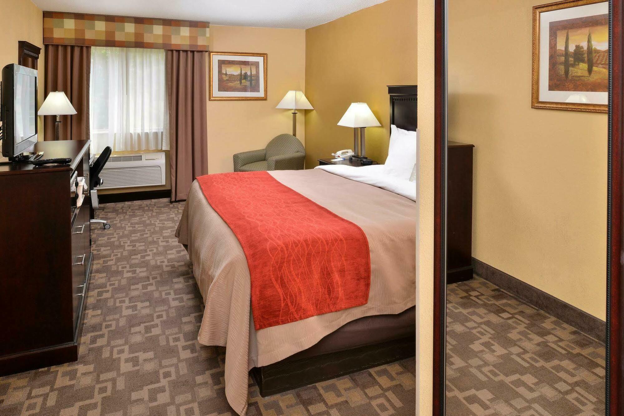 Quality Inn Asheboro South Екстер'єр фото